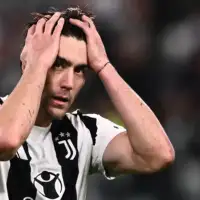 Dušan Vlahović