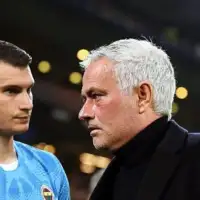 Dominik Livaković Jose Mourinho