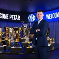 Petar susicc