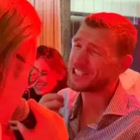 Dzeko se opustio u pauzi izmedu utakmica