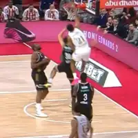 Joel Bolomboy kk crvena zvezda zakucavanje