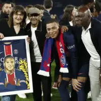 Kylian Mbappe s majkom