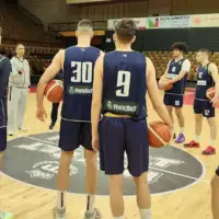 Kosarkasi Bi H Pripreme u Tuzli  basket.ba