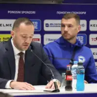 Vico Zeljkovic 04 edin dzeko