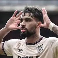 30 10 Lucas Paqueta png 1