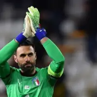 Salvatore Sirigu