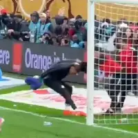 Rezervni golman Senegala se tukao s djecom usred utakmice