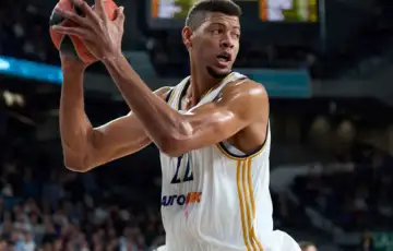Walter Tavares