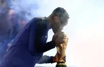 STEVE Mandanda