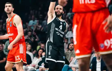 Kk partizan i crvena zvezda