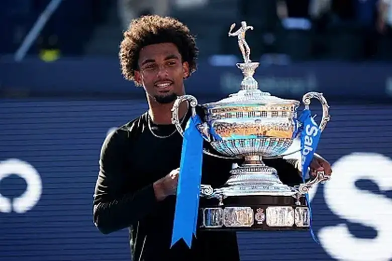 Arthur Fils uz pomoc trenera Gorana Ivanisevica osvojio turnir u Barceloni