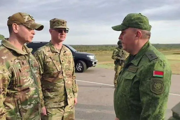 Američki oficiri i bjeloruskim ministrom odbrane