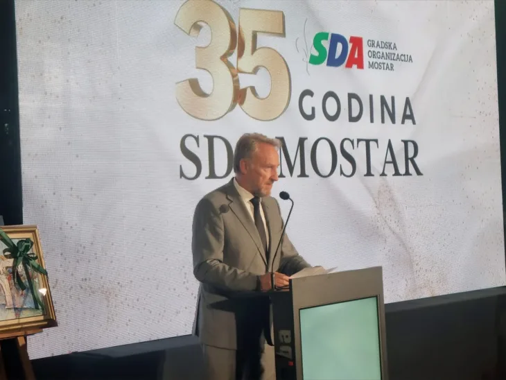 Bakir Izetbegovic sda mostar