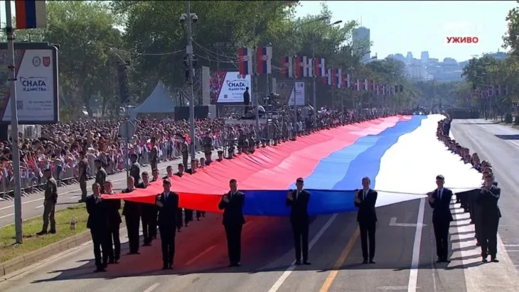 Srbija vojna parada