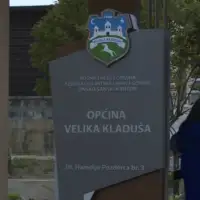 Velika Kladusa protest otpad