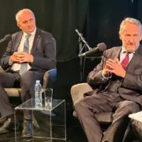 Izetbegovic tesanj