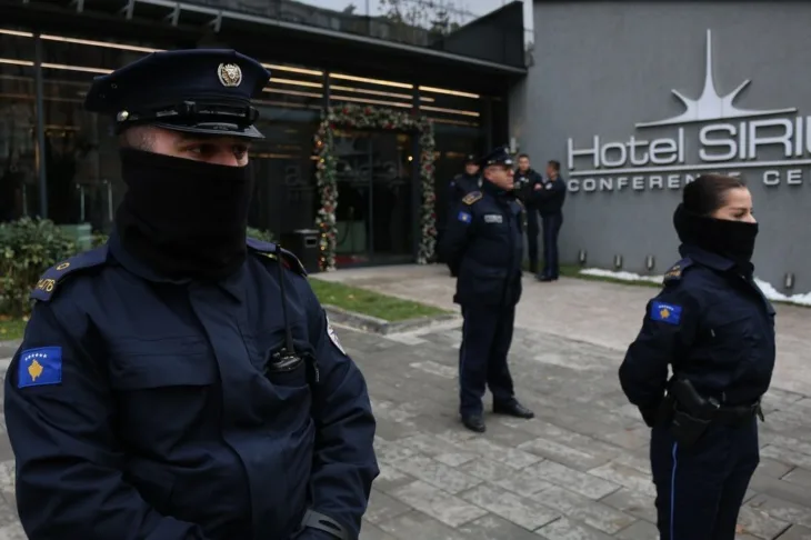 Kosovo policij