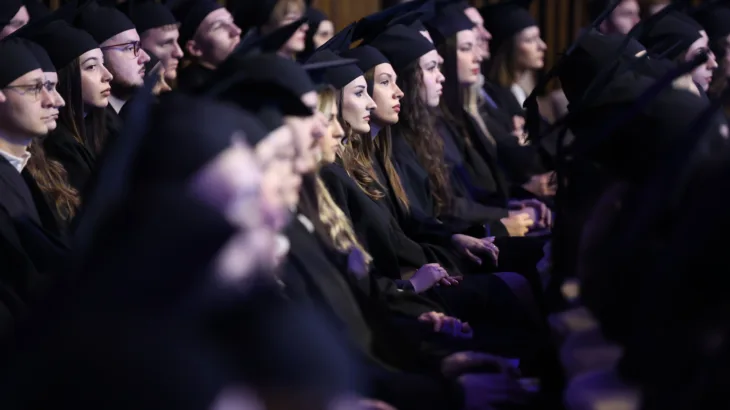 Univerzitet u Sarajevu promo 3.769 diplomanata i magistranata Fena