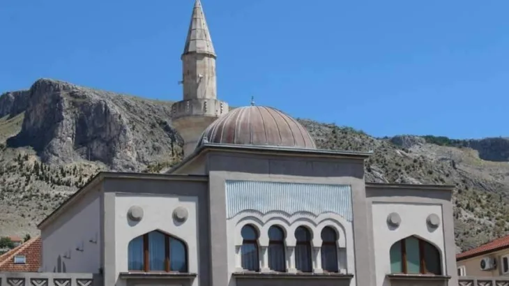 Dzamija neum