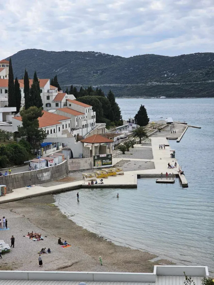Neum