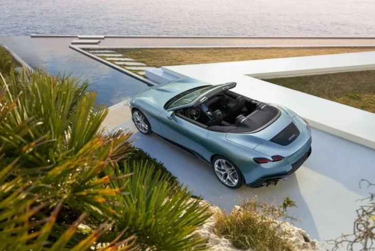 Ferrari roma spider