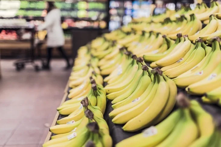 Bananas g777aa9e13 640