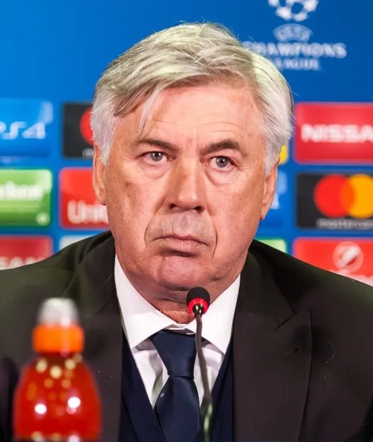 Carlo Ancelotti 2016 cropped