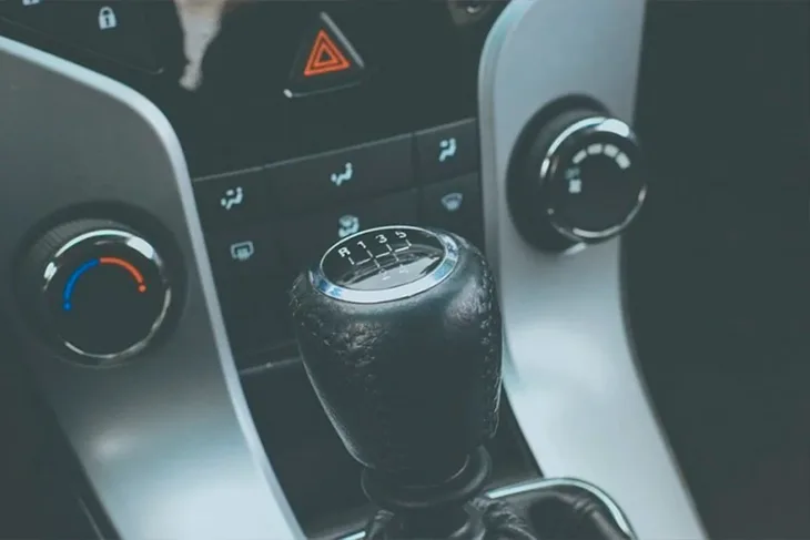 Auto rikverc
