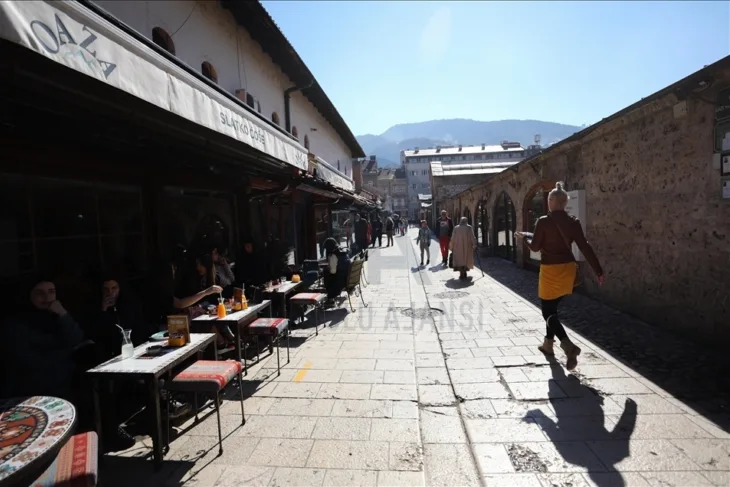 Sarajevo sunčano Aa