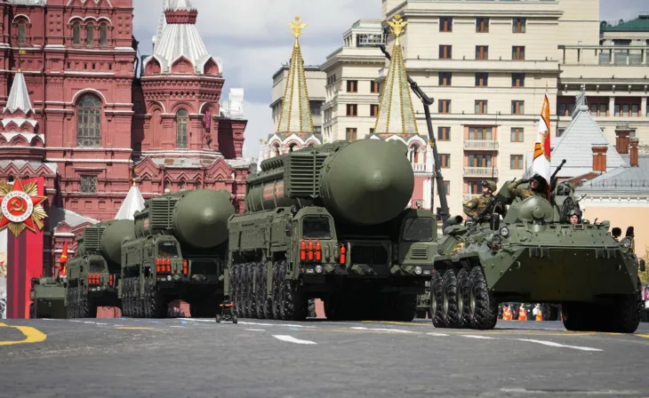 Moskva rusija dan pobede parada