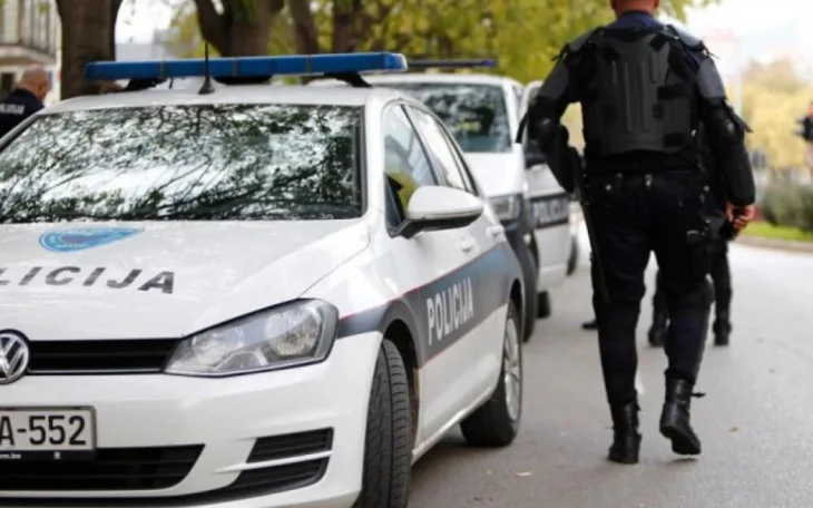 Policija 1