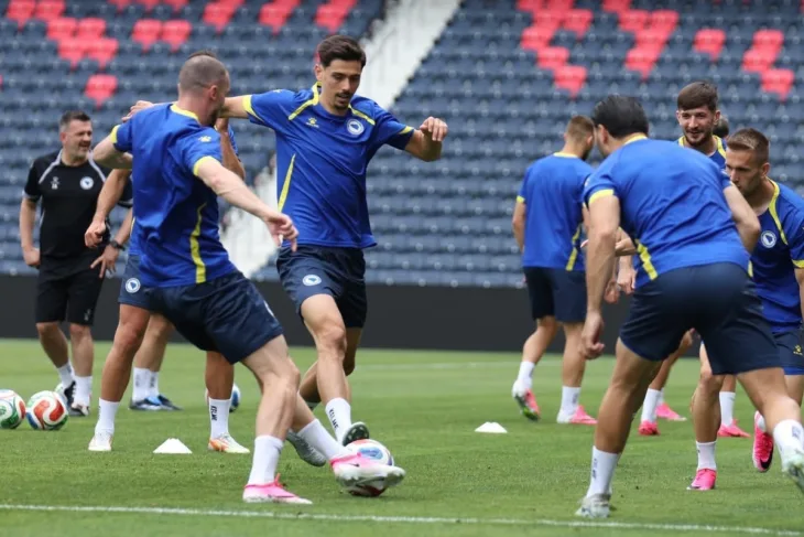 zmajevi amerika trening/ nsbih
