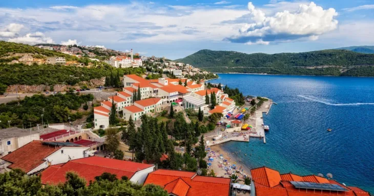 Neum