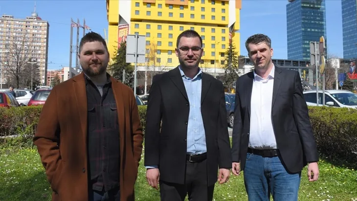 Naucnici
