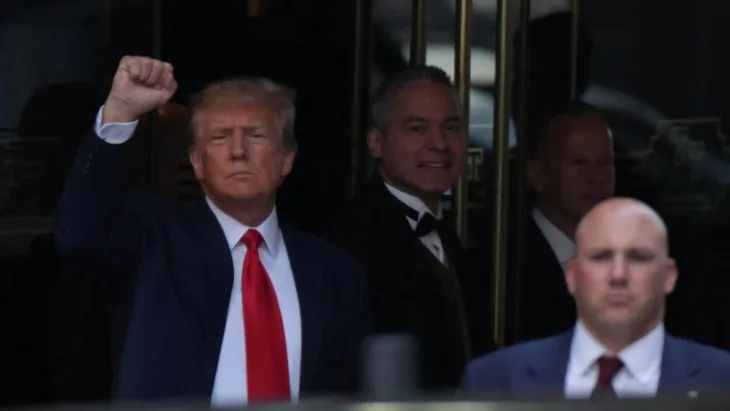 Trump28