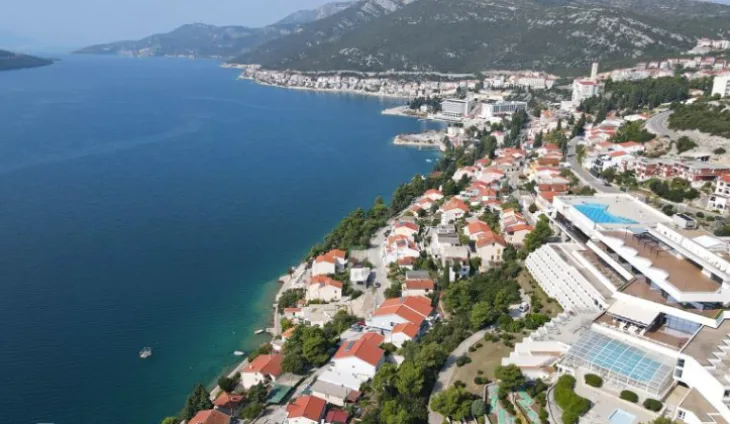 Neum