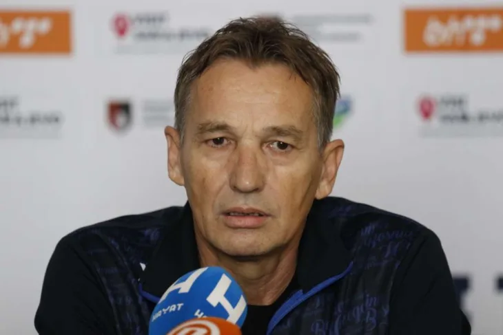 L ce1c9f36f8f8ec3b15a7fad71ad96c8a