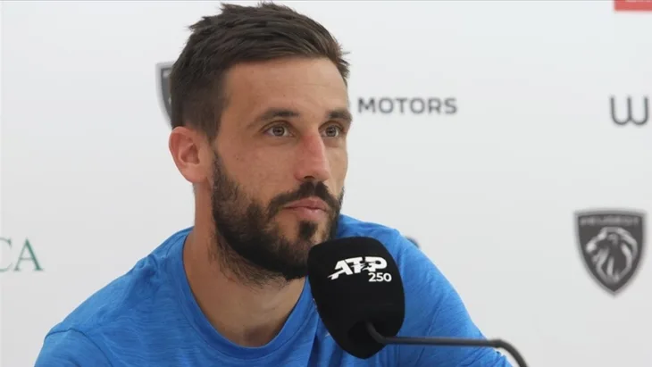 Dzumhur