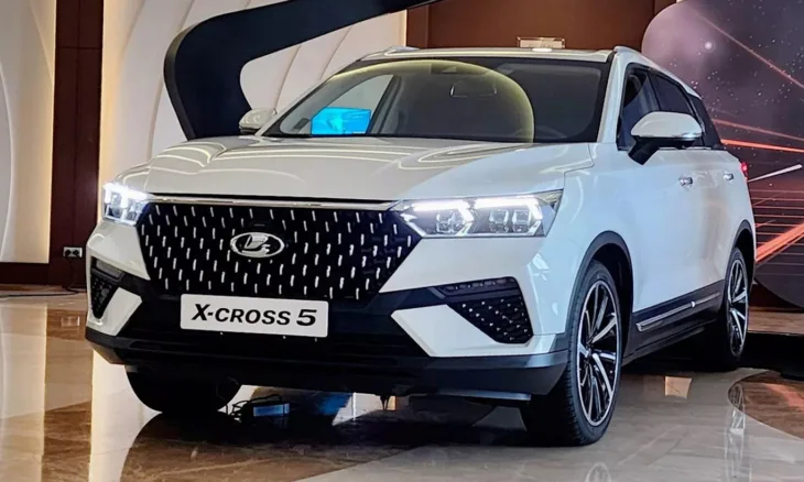 Lada X Cross 5 2 edited