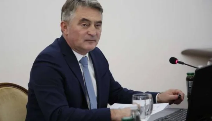 Željko Komšić/ Fena