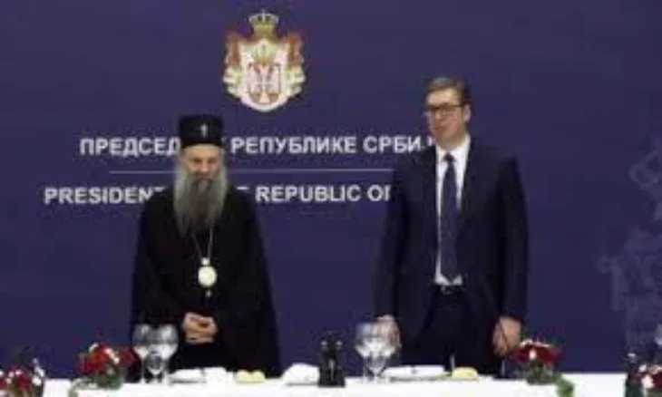 Patrijarh Porfirije podržao Vučića
