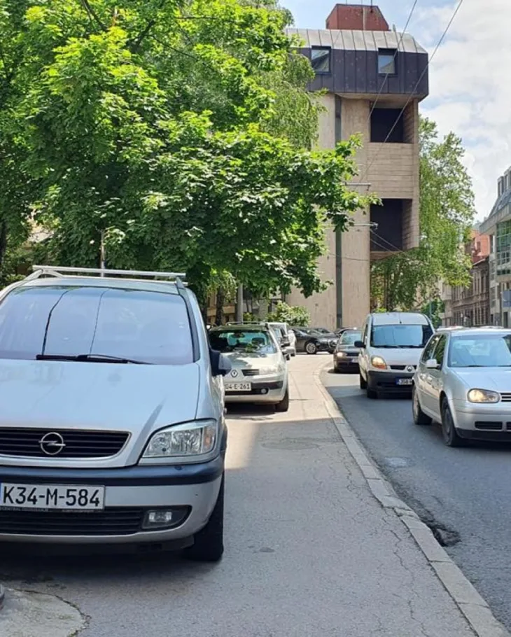 Automobili2