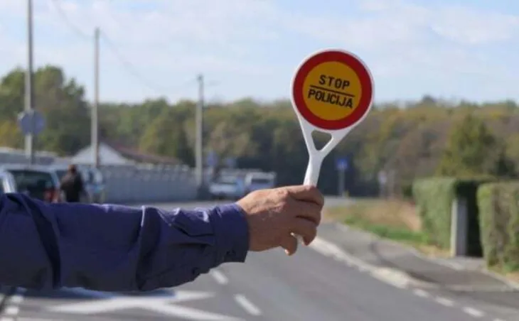 Stop policija