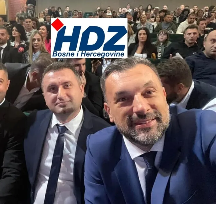 IMG c9b7873f940b9c57e5fc0d43e5c3d280 V