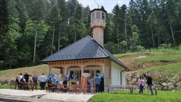 Dzamija Ajvatovica