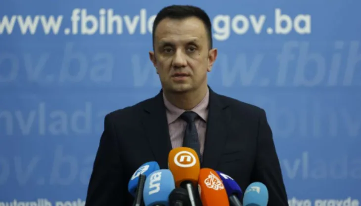 Vedran Lakić fena