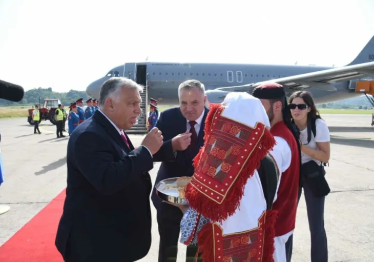 Viktor Orban i Radovan Viskovic 872x610