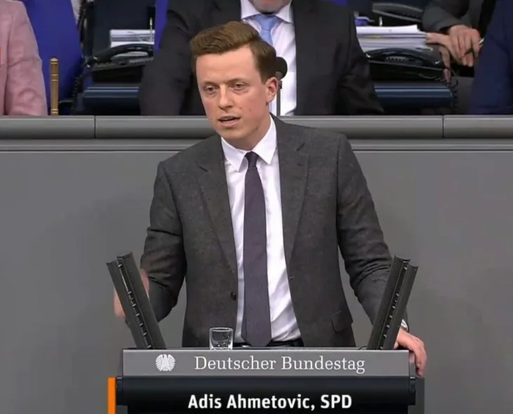Adis Ahmetović