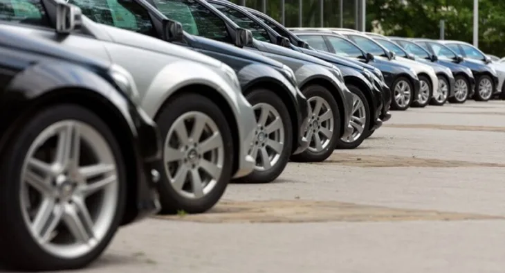 Uvoz automobila fB