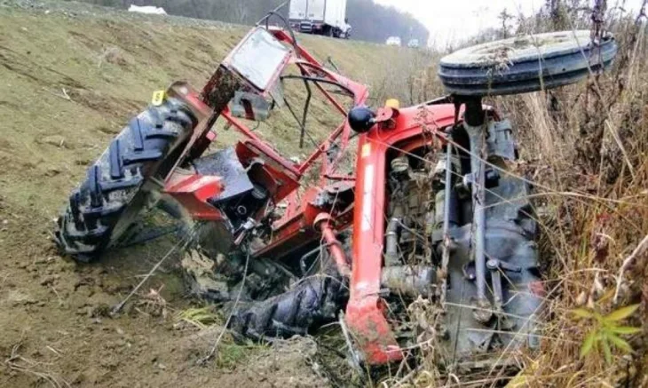 Traktor neseca blic